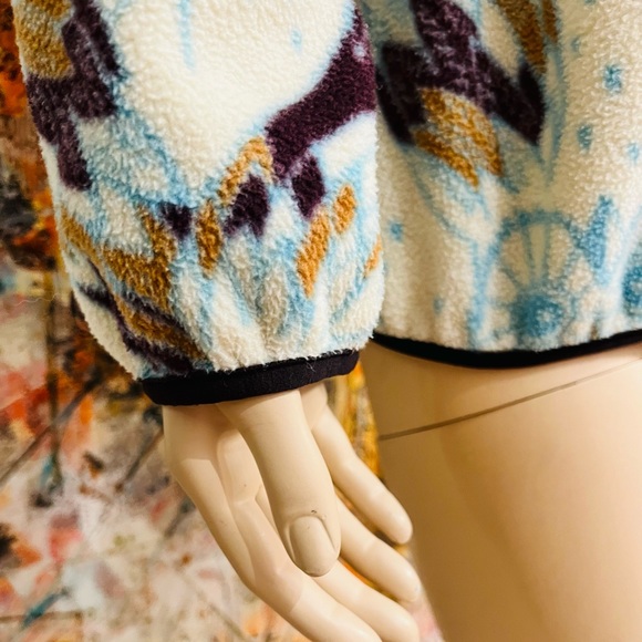 PATAGONIA SYNCHILLA Sweater Pullover Unisex Size M Snaps Closure Long Sleeves - Picture 10 of 15